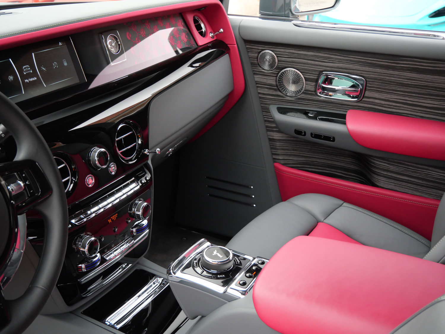 Certified 2023 Rolls-Royce Phantom Sedan RWD image 24