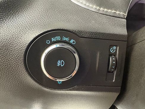 Used 2015 Chevrolet Camaro SS RWD image 19