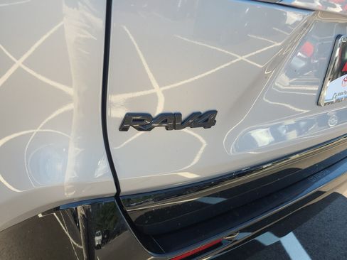 Certified 2025 Toyota RAV4 SE AWD/4WD image 28