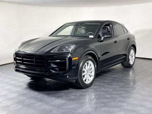 Certified 2024 Porsche Cayenne Coupe AWD/4WD image 1