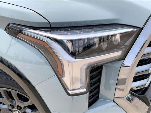 New 2026 Toyota Tundra Platinum AWD/4WD image 13
