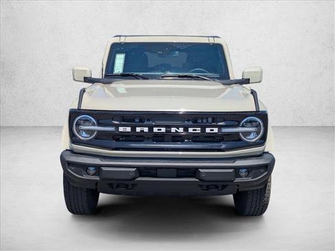 New 2026 Ford Bronco Outer Banks AWD/4WD image 6