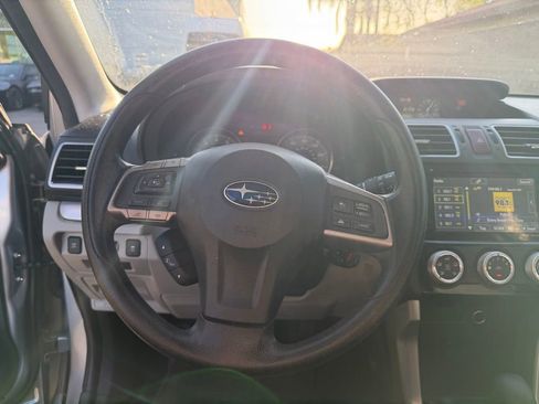Used 2016 Subaru Forester 2.5i Premium AWD/4WD image 20