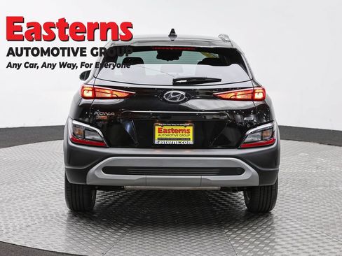 Used 2023 Hyundai Kona SEL w/ Cargo Package AWD/4WD image 6