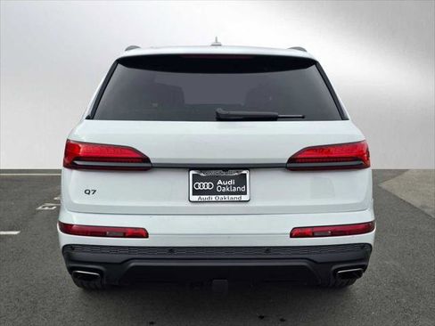 Used 2025 Audi Q7 3.0T Premium Plus w/ Premium Plus Package AWD/4WD image 4