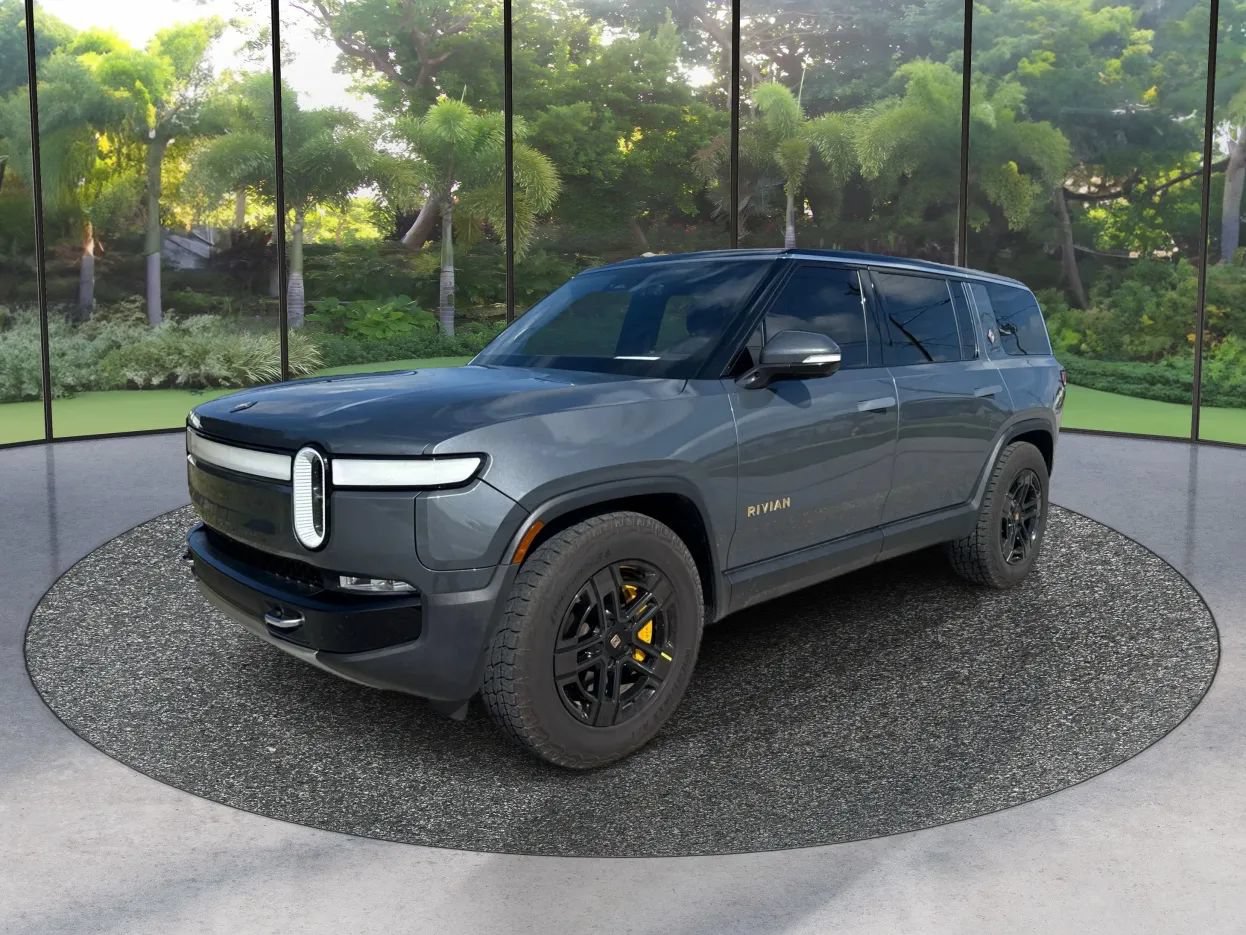 Used 2023 Rivian R1S Adventure Quad AWD/4WD image 1
