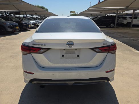 Used 2021 Nissan Sentra SR FWD image 4