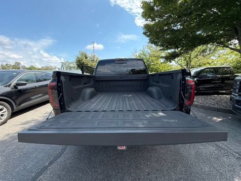 Used 2017 GMC Sierra 1500 Denali w/ Denali Ultimate Package AWD/4WD image 5