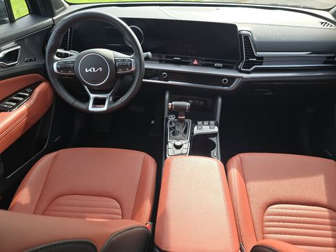 Used 2023 Kia Sportage SX image 21