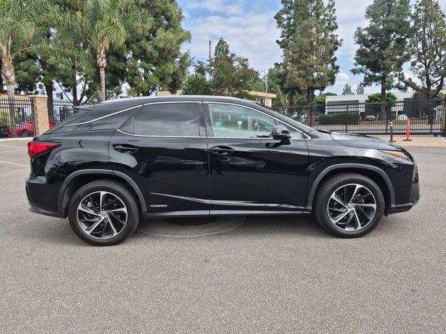 Used 2017 Lexus RX 450h AWD w/ Luxury Package image 4