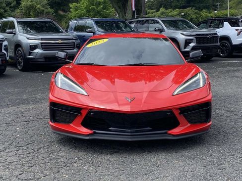 Used 2023 Chevrolet Corvette Stingray Preferred Cpe w/ Z51 Performance Package RWD image 2