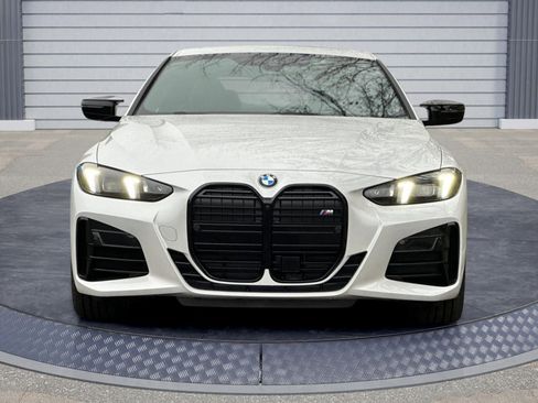 New 2026 BMW M440i Coupe w/ Premium Package image 2