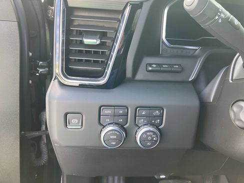 Used 2024 GMC Sierra 1500 Denali Ultimate image 20