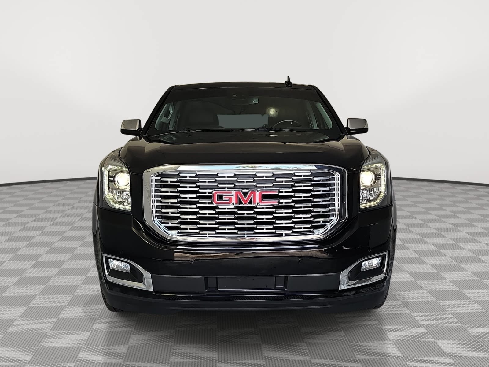 Used 2019 GMC Yukon Denali w/ Denali Ultimate Package RWD image 3