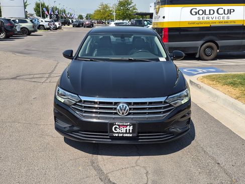 Used 2019 Volkswagen Jetta SE FWD image 11