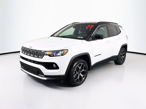 Used 2025 Jeep Compass Limited AWD/4WD image 3
