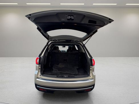 Used 2016 GMC Acadia SLT w/ Open Road Package image 36