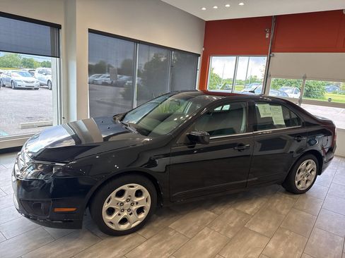 Used 2010 Ford Fusion SE FWD image 6