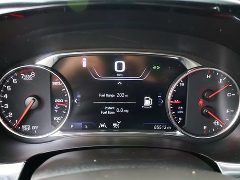 Used 2023 Chevrolet Traverse High Country image 17