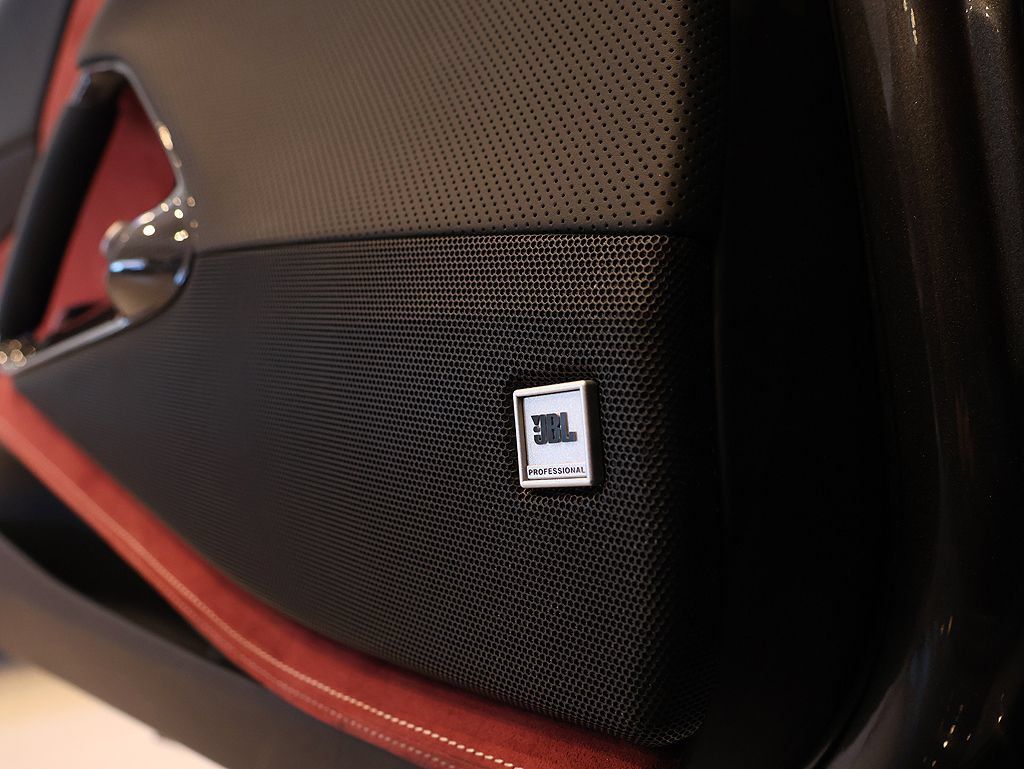Certified 2021 Ferrari 812 GTS RWD image 50