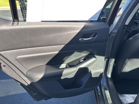 New 2025 Nissan Altima 2.5 SL image 15