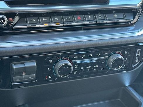 New 2026 Chevrolet Silverado 1500 High Country w/ Technology Package AWD/4WD image 27