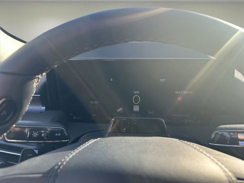 New 2025 Lincoln Aviator Reserve w/ Jet Appearance Package image 14