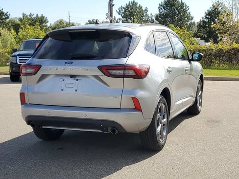 Certified 2024 Ford Escape ST-Line w/ Tech Pack #1 AWD/4WD image 4