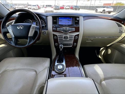 Used 2018 INFINITI QX80 w/ All Season Package image 16