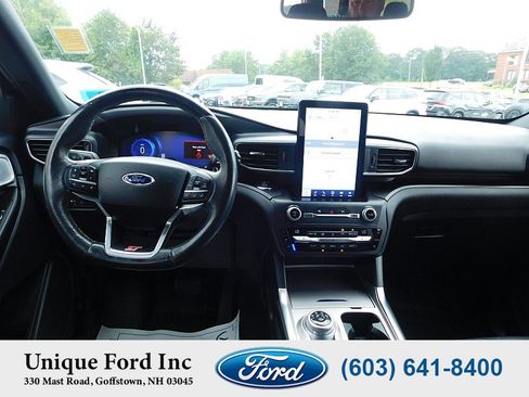 Used 2020 Ford Explorer ST w/ Premium Technology Package image 16