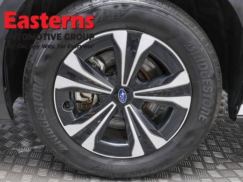 Used 2023 Subaru Solterra AWD image 32