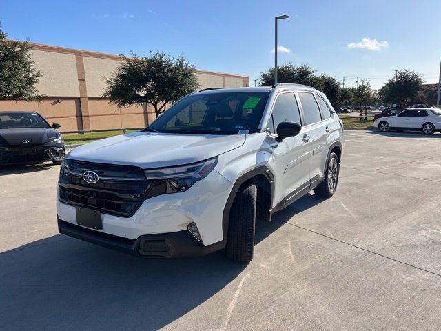 Used 2025 Subaru Forester Touring AWD/4WD image 9