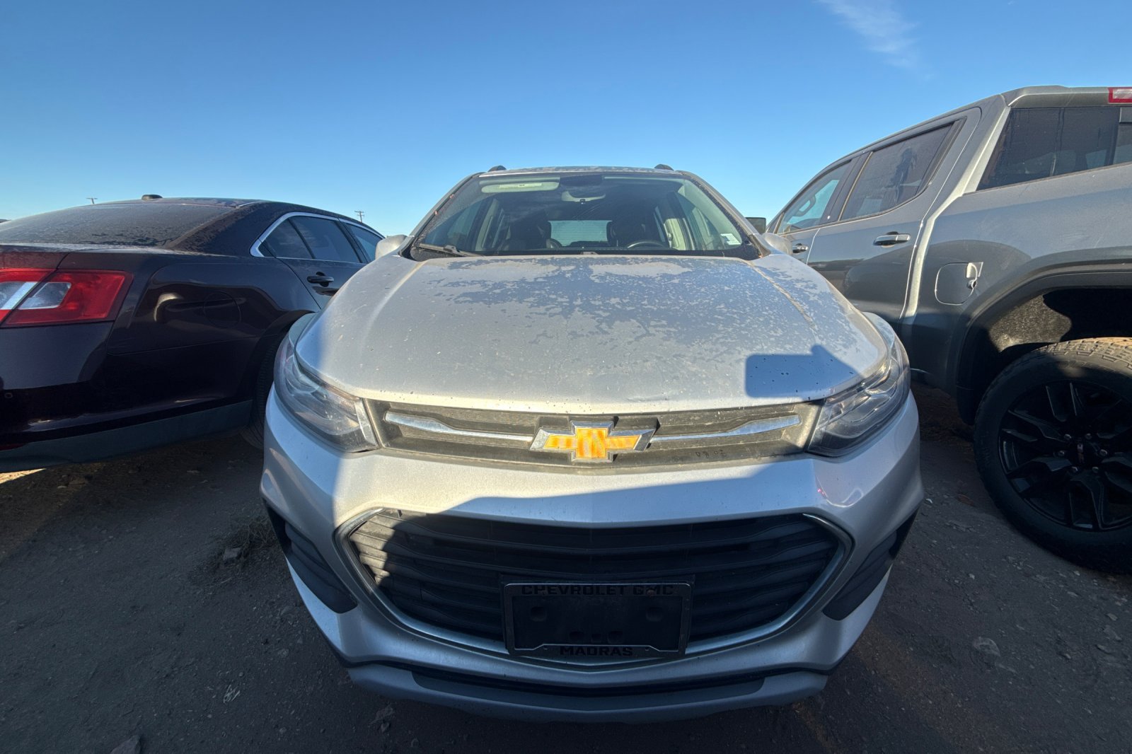 Used 2018 Chevrolet Trax LT w/ LT Convenience Package AWD/4WD image 2