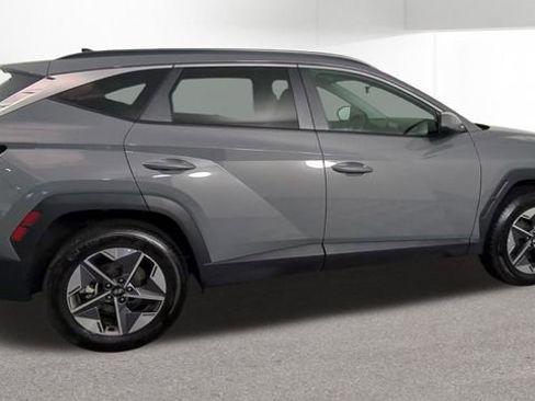 Used 2025 Hyundai Tucson SEL AWD/4WD image 10