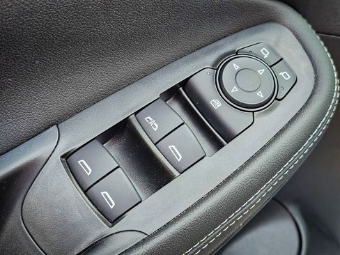 Certified 2023 Buick Encore GX Select w/ Safety Package II image 10