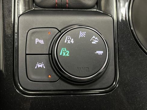 Used 2021 Chevrolet Blazer RS w/ Enhanced Convenience Package image 24