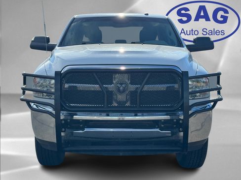 Used 2018 RAM 2500 Tradesman w/ Chrome Appearance Group image 9