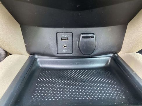 Used 2016 Nissan Rogue SL w/ SL Premium Package image 24