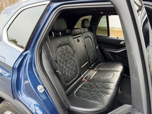 Used 2023 BMW X5 xDrive40i w/ Executive Package AWD/4WD image 15