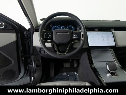 Used 2025 Land Rover Range Rover Evoque S AWD/4WD image 16
