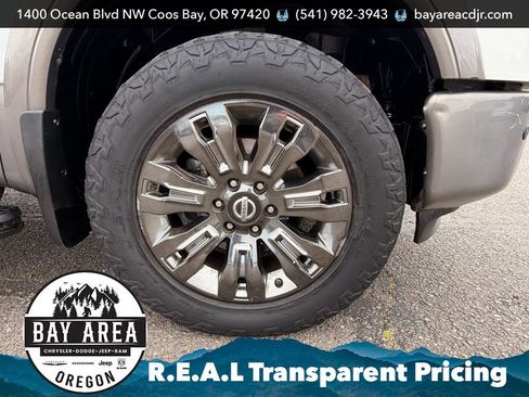 Used 2017 Nissan Titan Platinum Reserve AWD/4WD image 3