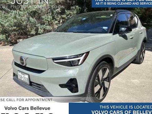 Used 2023 Volvo XC40 Recharge Ultimate AWD/4WD image 1