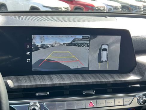 Used 2024 Kia Telluride SX Prestige w/ Towing Package image 37