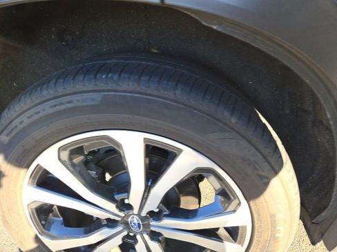 Used 2023 Subaru Forester Limited image 18