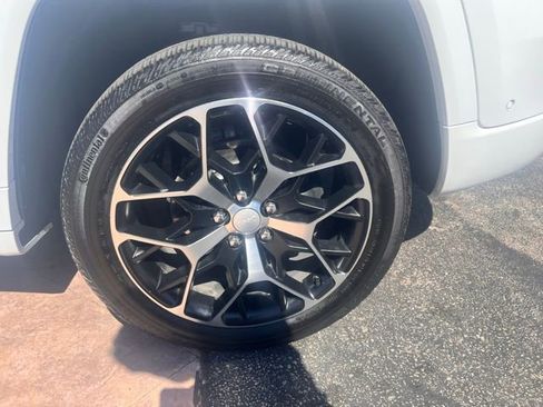 Used 2022 Jeep Grand Cherokee Summit AWD/4WD image 31