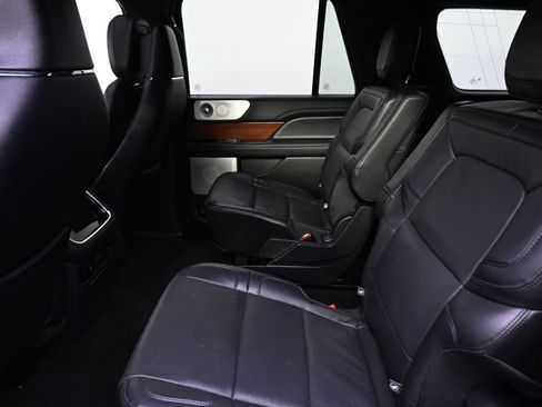 Certified 2023 Lincoln Navigator L Reserve AWD/4WD image 21