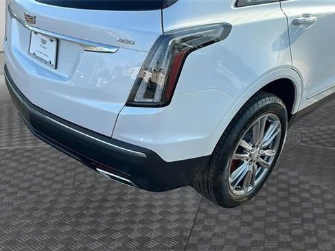 New 2025 Cadillac XT5 Sportv image 12