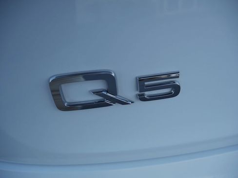 Certified 2023 Audi Q5 2.0T Premium Plus w/ Premium Plus Package image 9