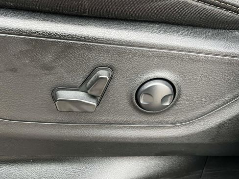 Certified 2023 RAM 1500 Big Horn image 17