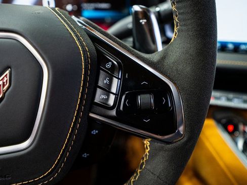 Used 2026 Chevrolet Corvette Stingray Premium Cpe w/ Z51 Performance Package image 43